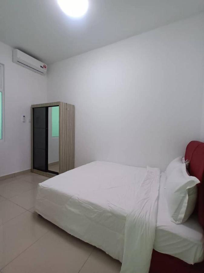 Desaru Melati Homestay Netflix Wifi Bandar Penawar Exteriör bild