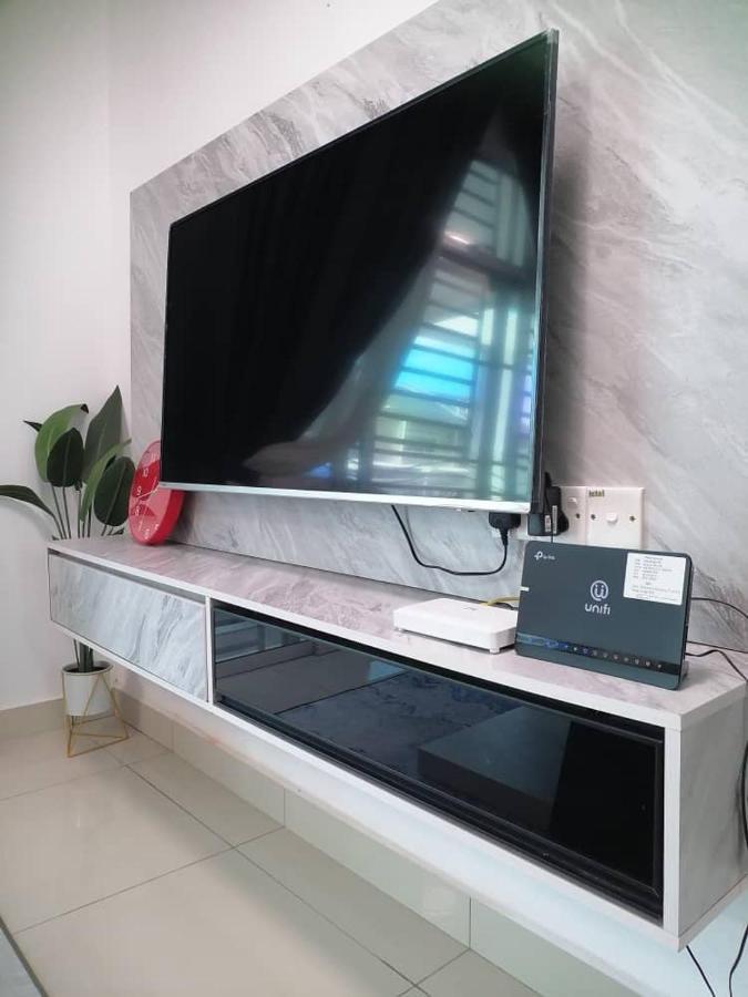 Desaru Melati Homestay Netflix Wifi Bandar Penawar Exteriör bild